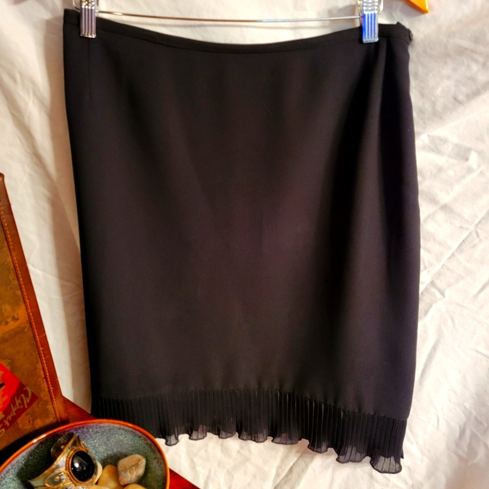 JS COLLECTIONS BLACK KNEE LENGTH PENCIL SKIRT